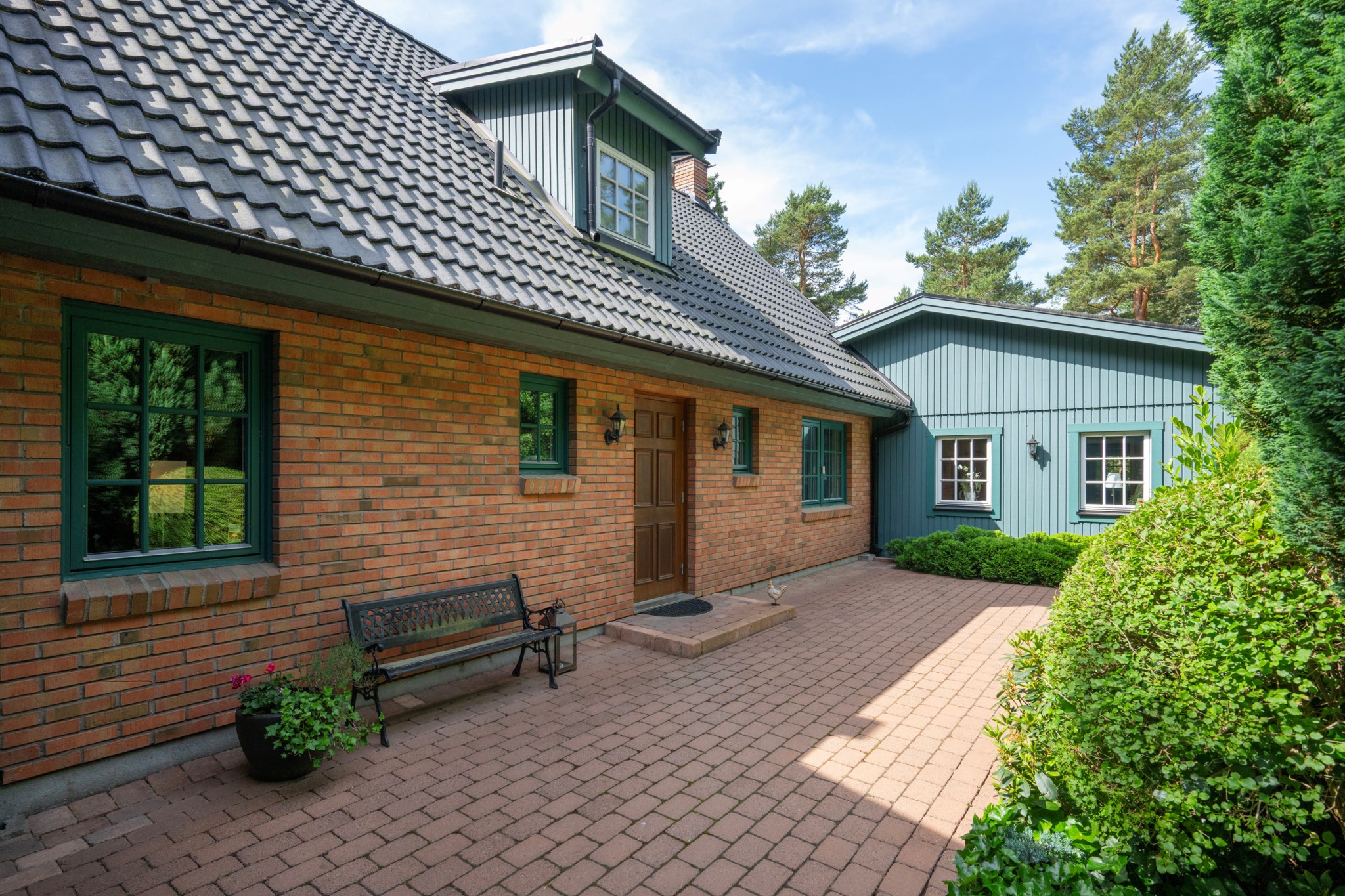  Västra Lärkvägen 10