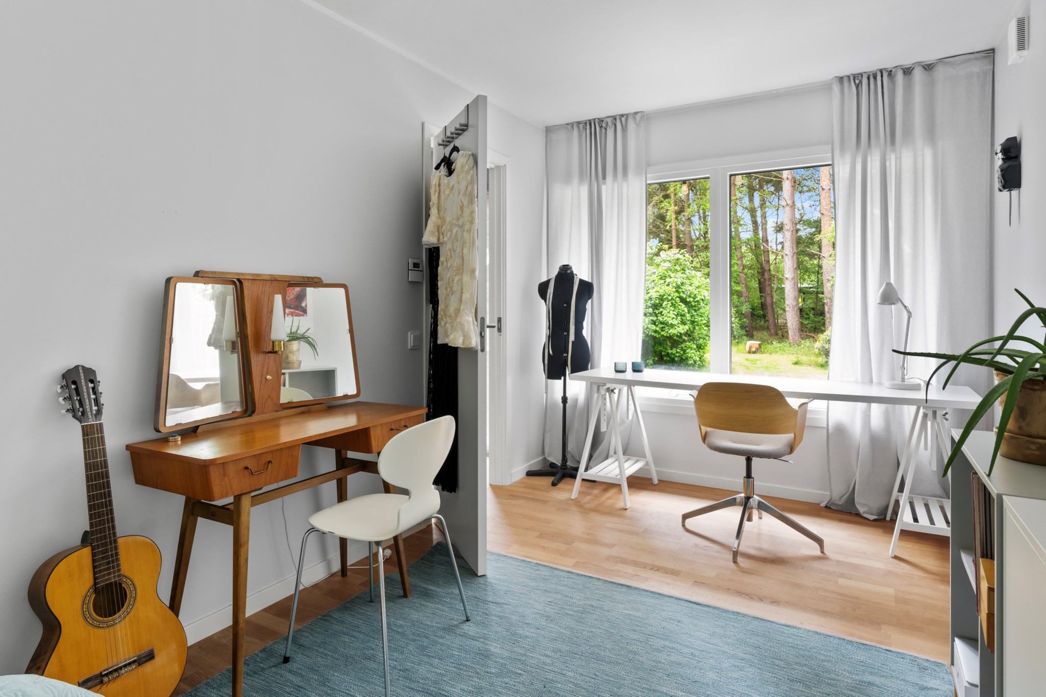  Västra Mellanvägen 14