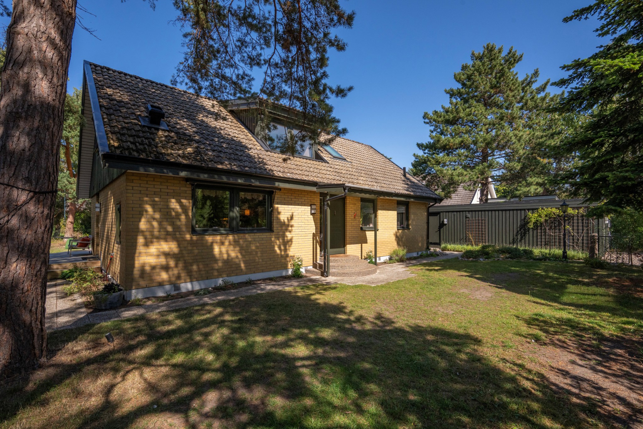  Västra Klockarevägen 10
