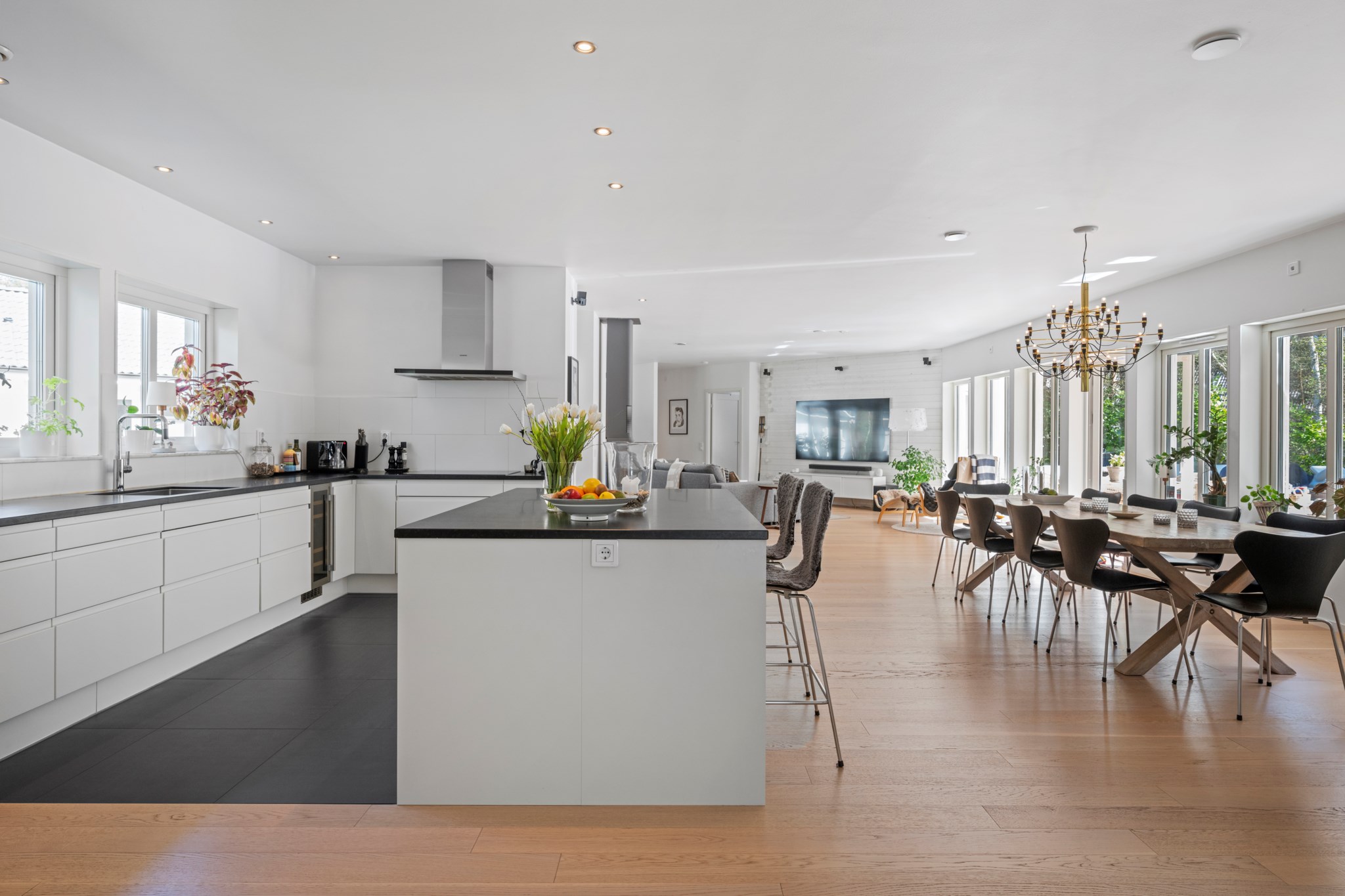  Västra Örnvägen 22/ Berghs Väg 28