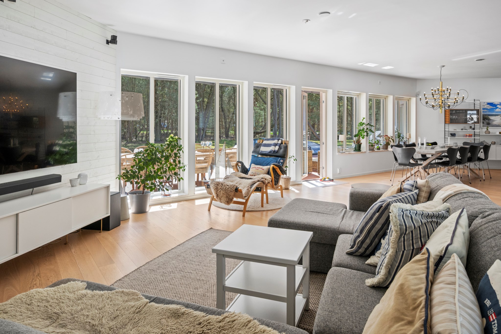  Västra Örnvägen 22/ Berghs Väg 28